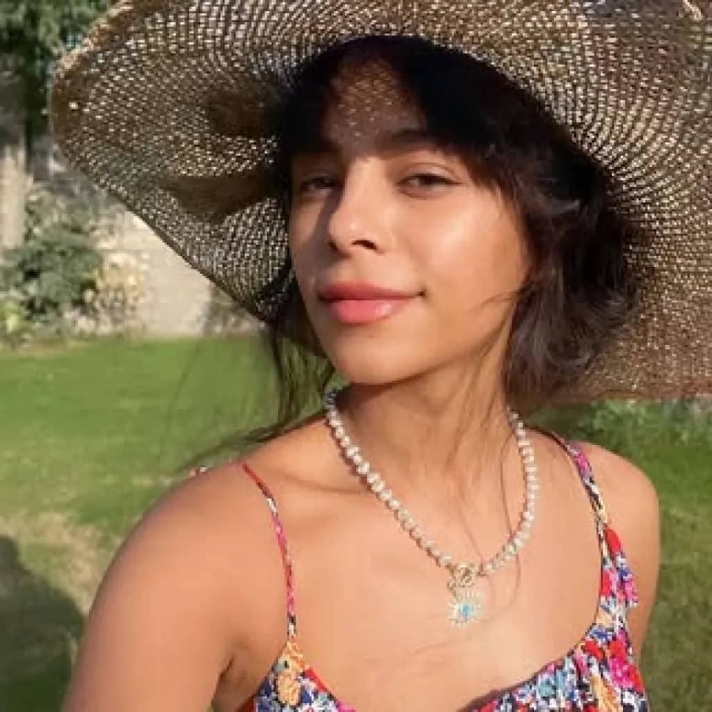Ebru Yücel
