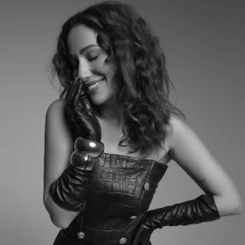 Esra Ruşan
