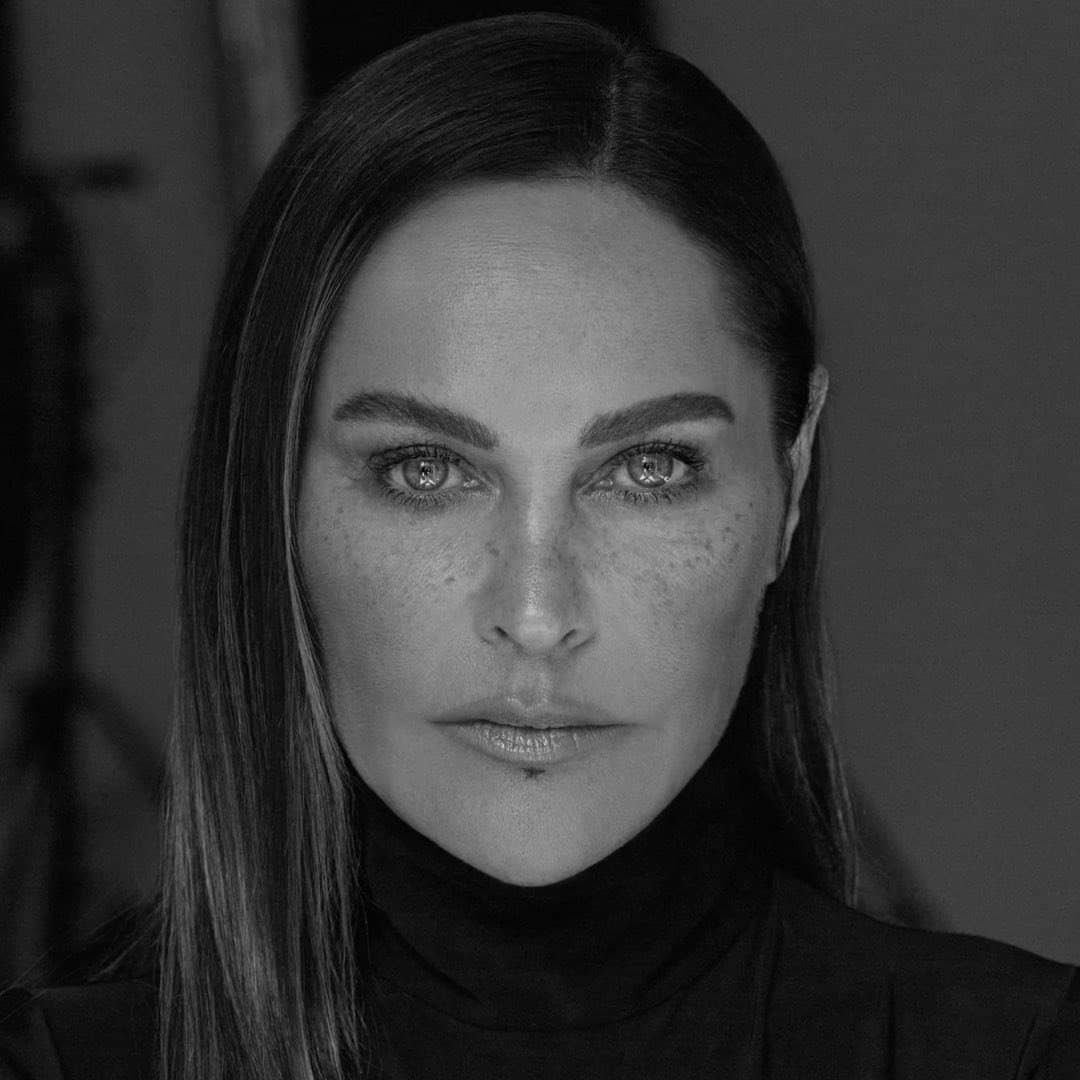 Hülya Avşar