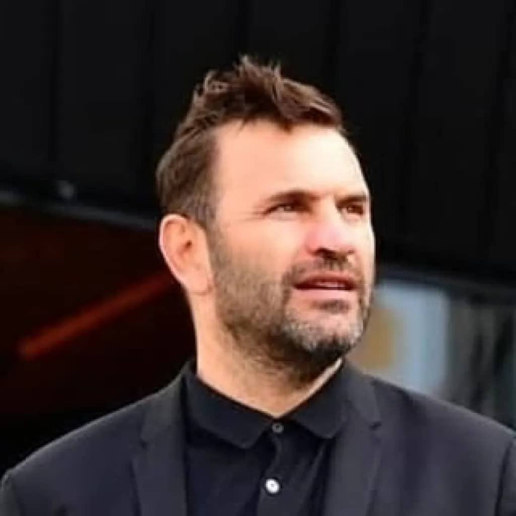 Okan Buruk