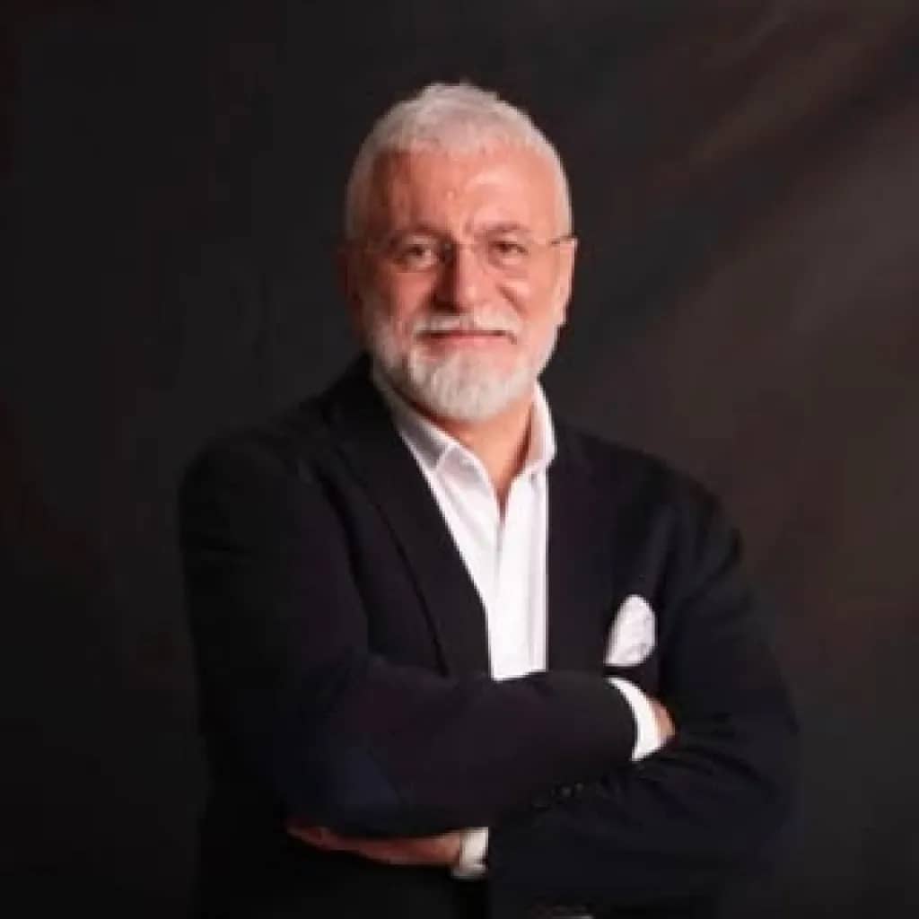 Onur Akın