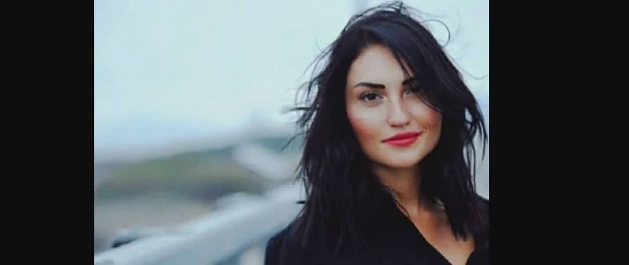 Rüya Akkuş