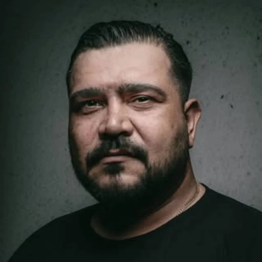 Yener Çevik