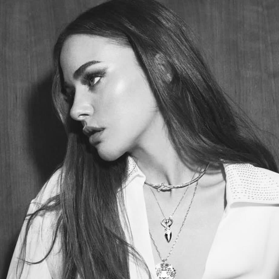 Bensu Soral Baş - Schauspieler (35 alt.) - Profil fotoğrafı ve resmi görsel