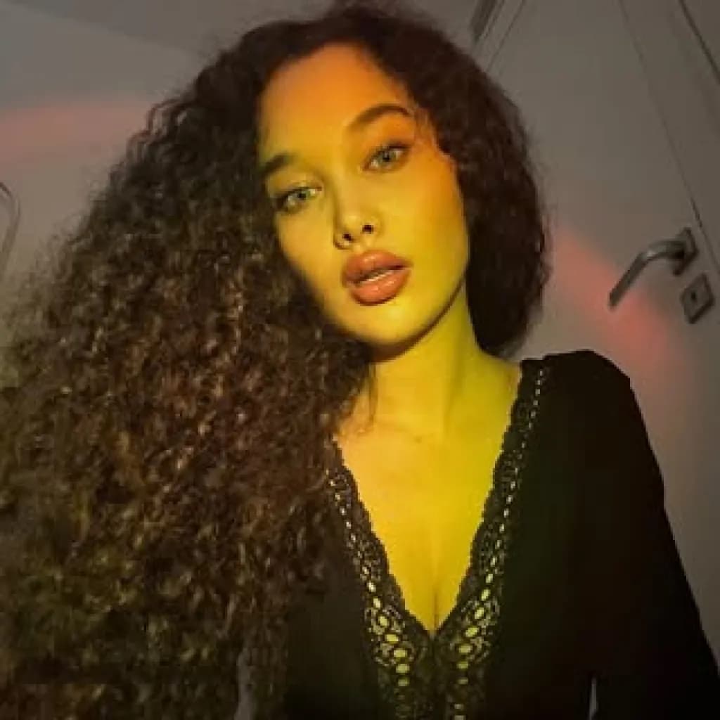 Beste Köse - Sosyal Medya Fenomeni