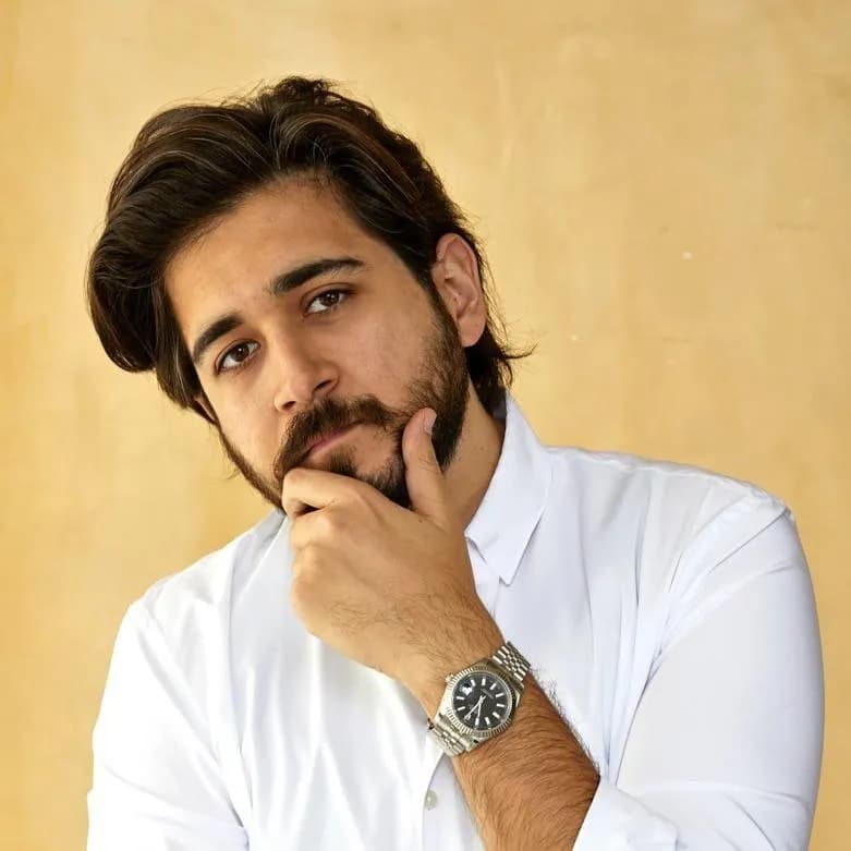 Emir Ünver - Schauspieler (34 alt.) - Profil fotoğrafı ve resmi görsel