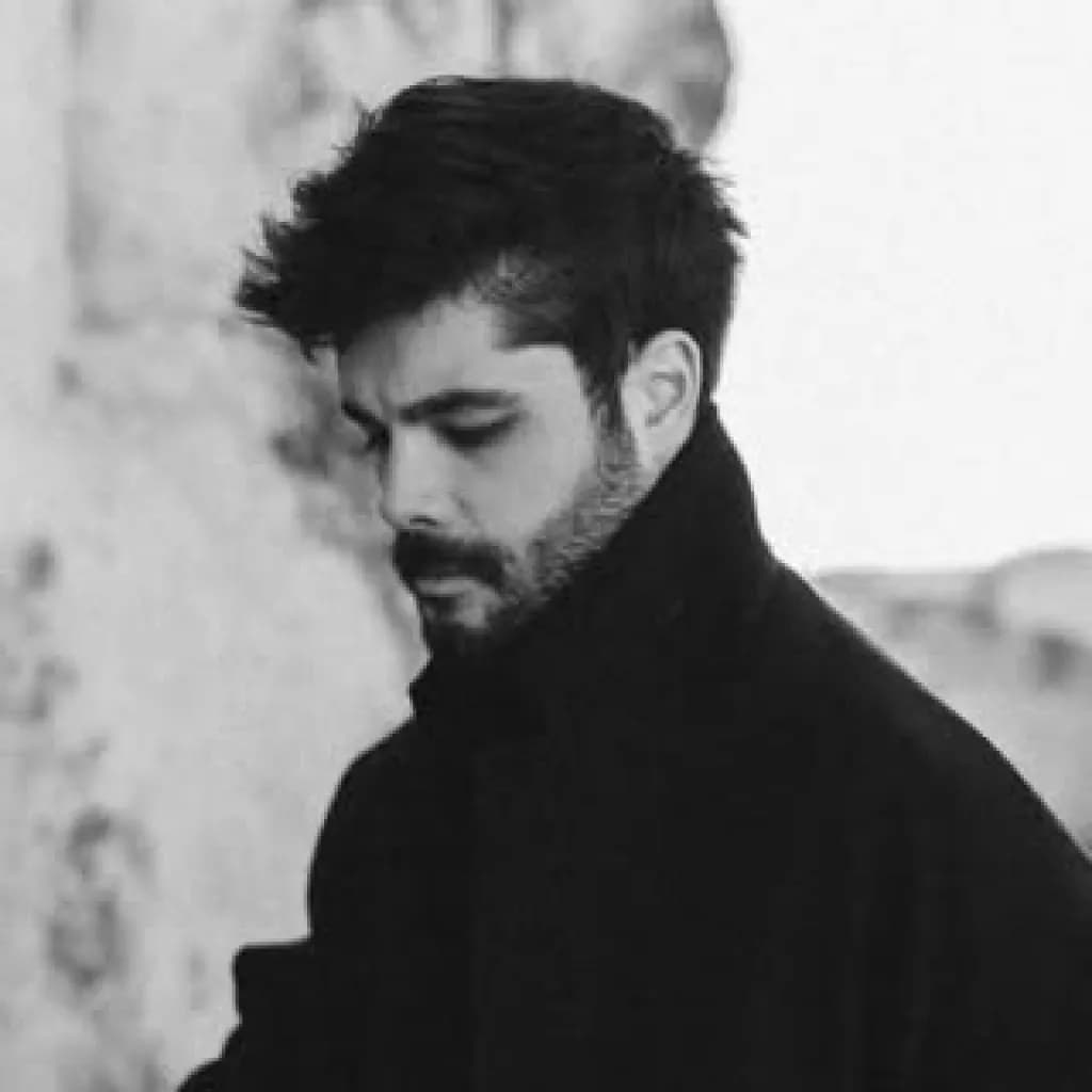 Genco Özak - Schauspieler (33 alt.) - Profil fotoğrafı ve resmi görsel