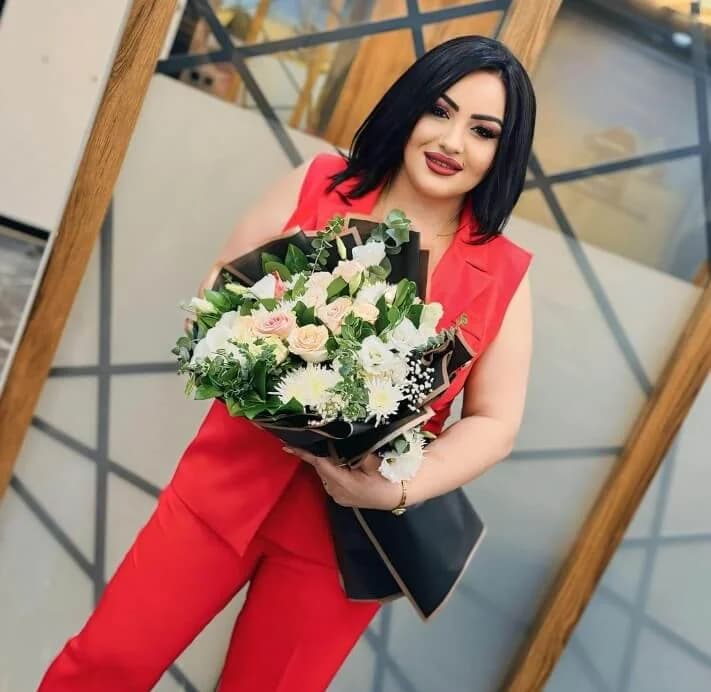 Havva Öğüt - Şarkıcı (34 yaşında) - fotoğraf 4