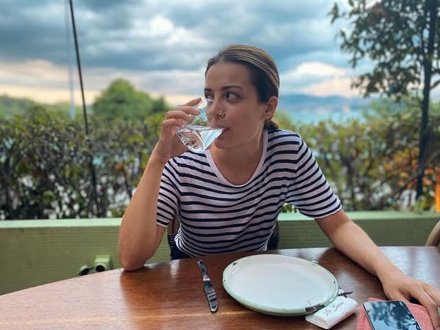İrem Sak - Oyuncu (40 yaşında) - fotoğraf 3