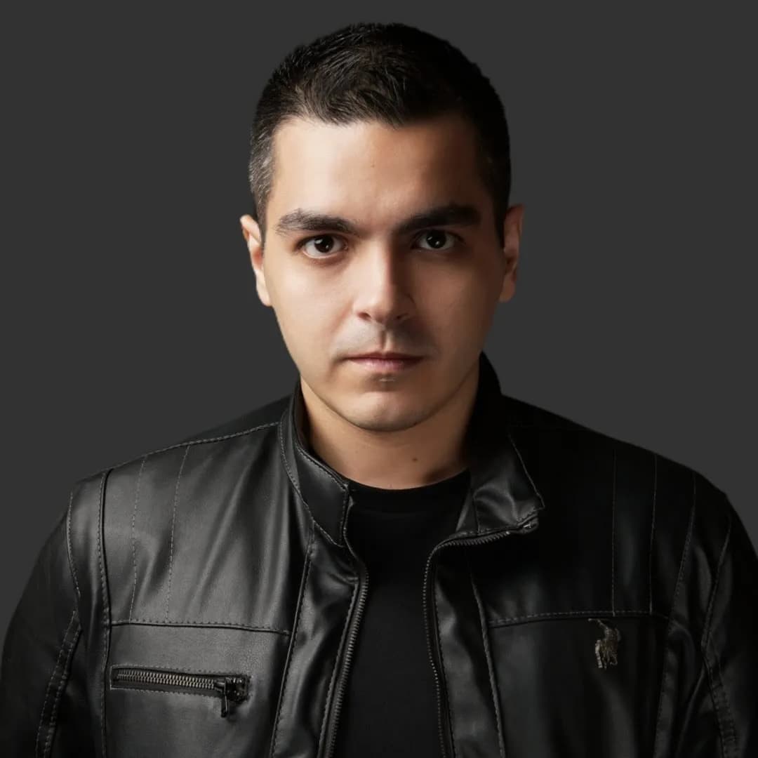 Kerem Akın - DJ (40 alt.) - Profil fotoğrafı ve resmi görsel