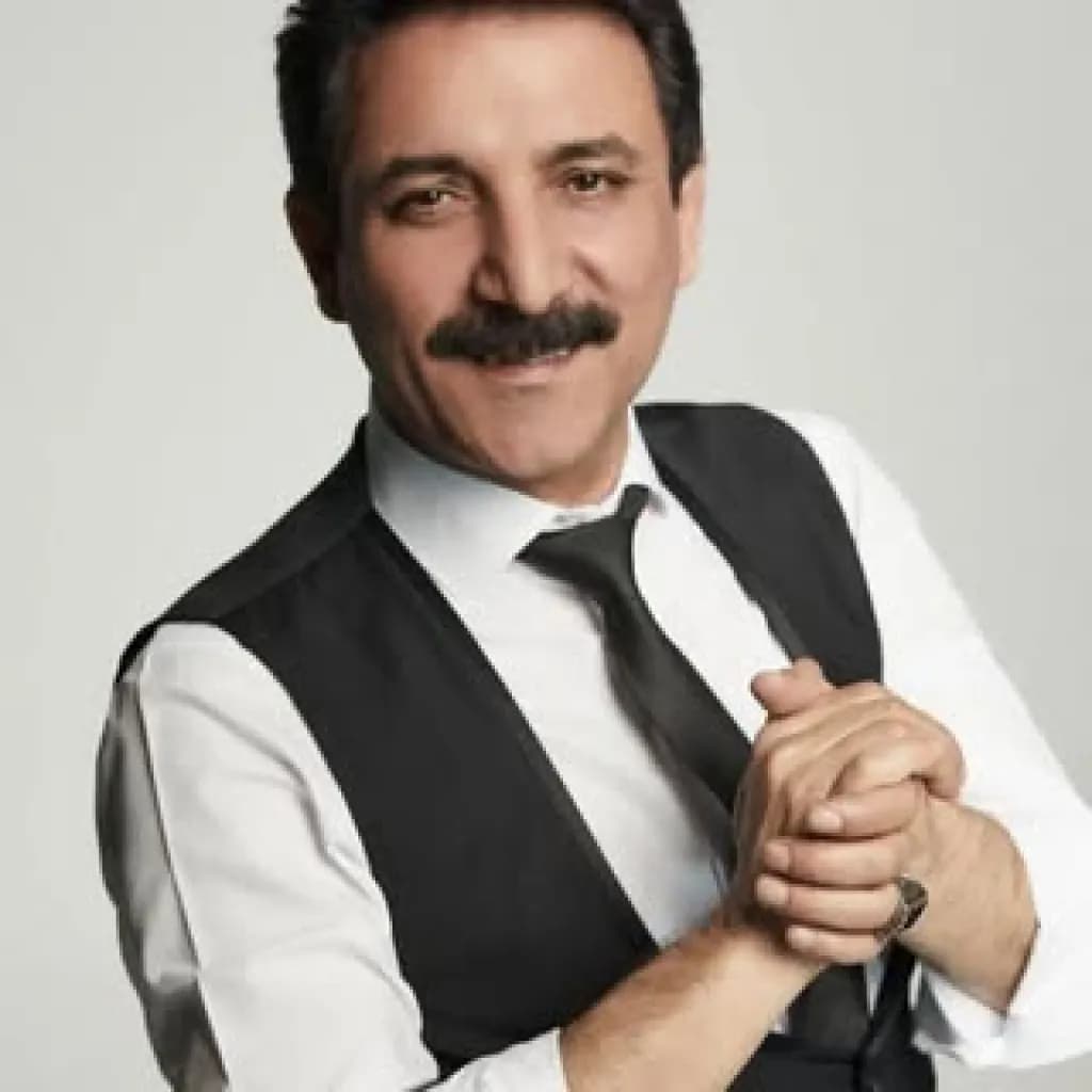 Latif Doğan - Şarkıcı - Profil fotoğrafı ve resmi görsel