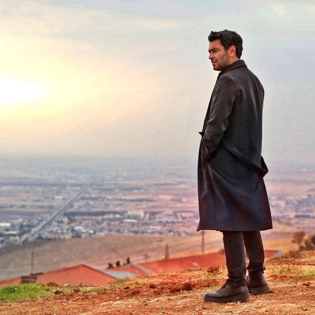 Ozan Akbaba - Oyuncu (44 yaşında) - Profil fotoğrafı ve resmi görsel