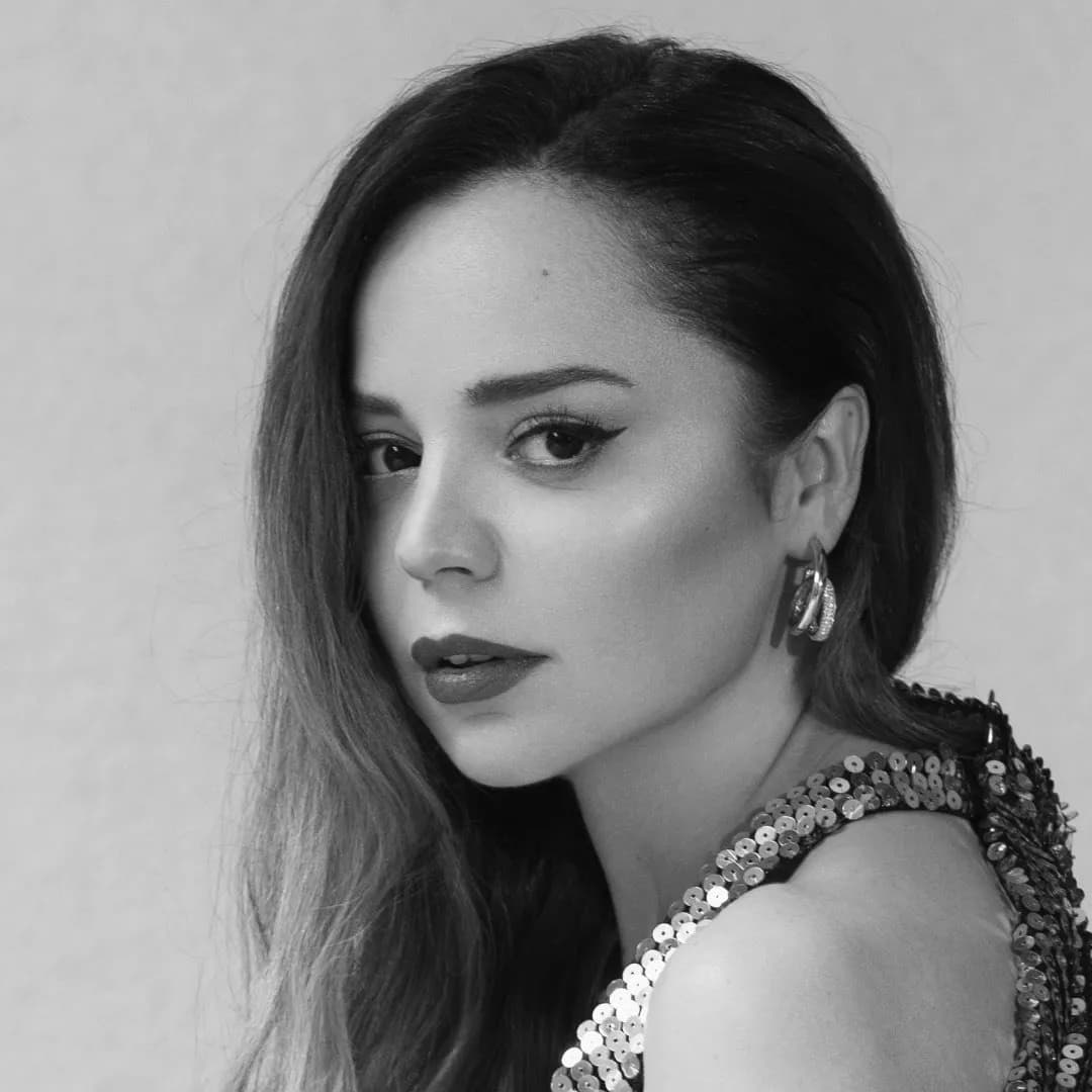 Pelin Ermiş - Schauspieler (44 alt.) - Profil fotoğrafı ve resmi görsel
