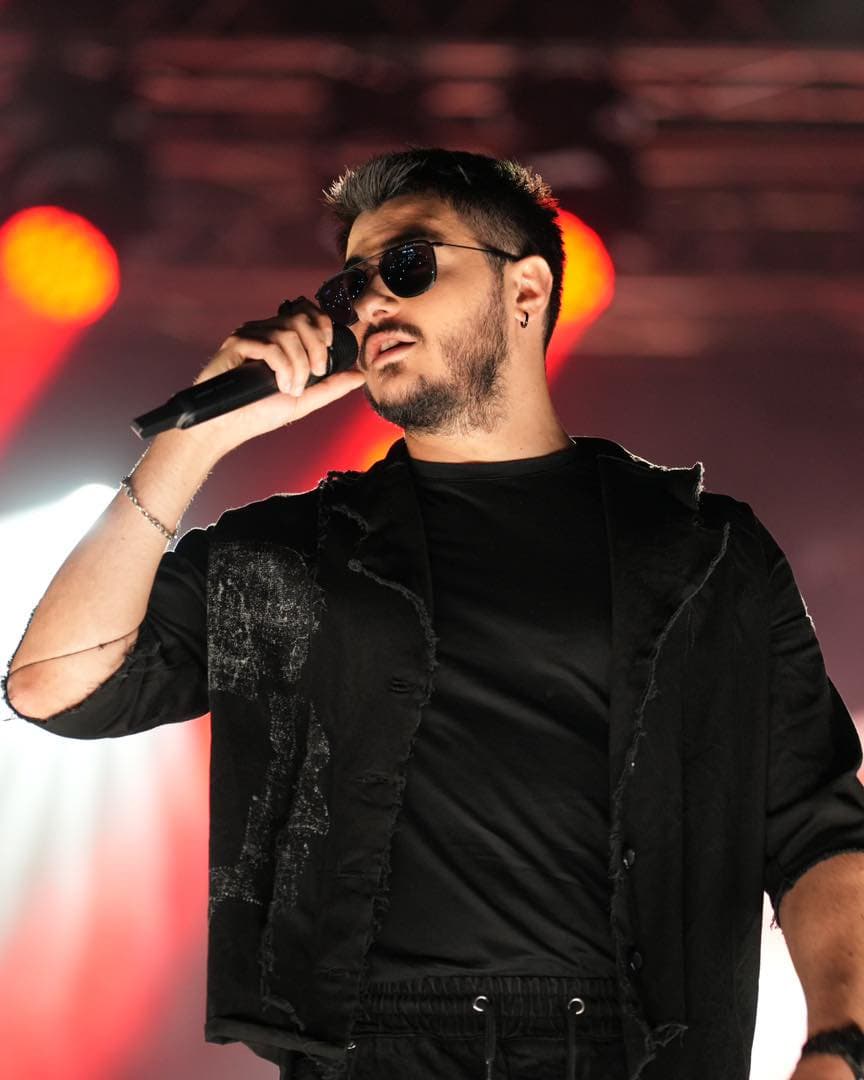 Cenk Baş - Şarkıcı (28 yaşında) - fotoğraf 5