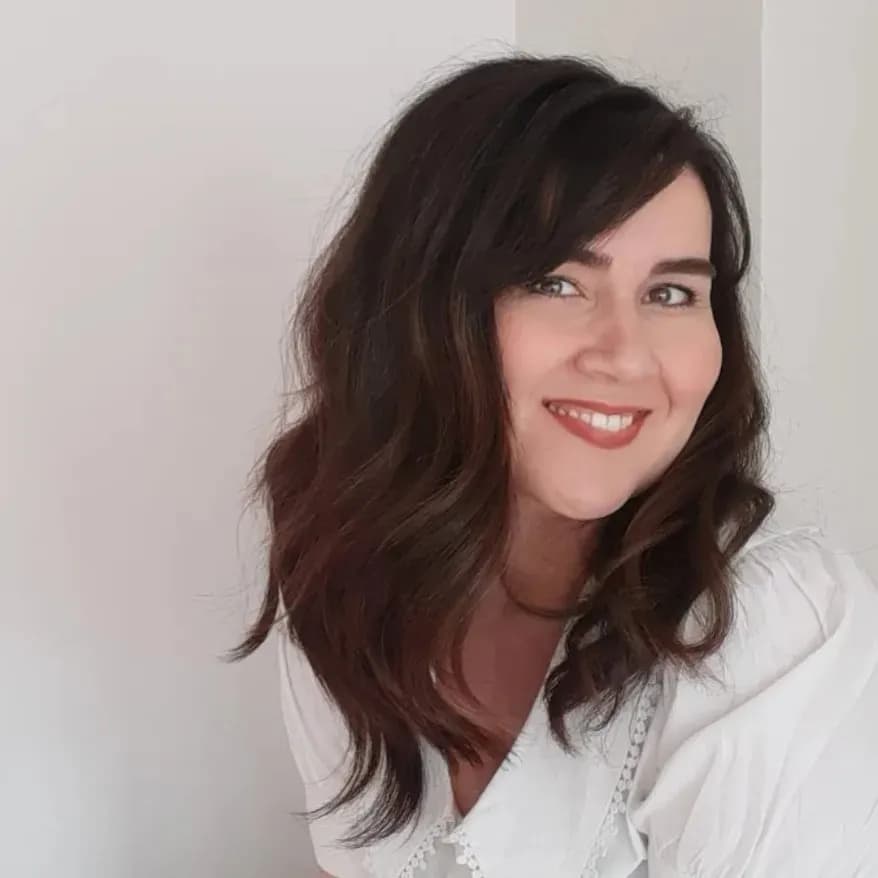 Ümmü Putgül - Schauspieler (44 alt.) - Profil fotoğrafı ve resmi görsel