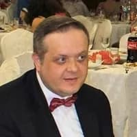 Umut Öztok - Oyuncu (50 yaşında) - Profil fotoğrafı ve resmi görsel