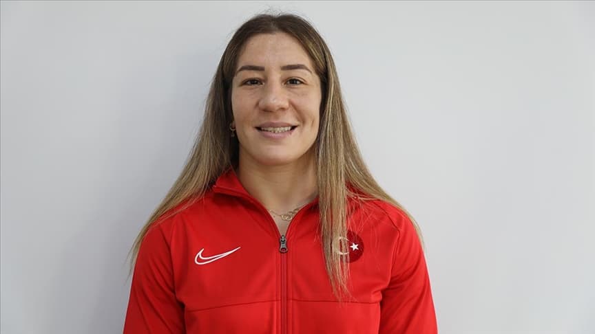 Yasemin Adar Yiğit - Güreşçi (34 yaşında) - fotoğraf 3