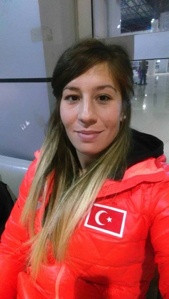 Yasemin Adar Yiğit - Güreşçi (34 yaşında) - Profil fotoğrafı ve resmi görsel