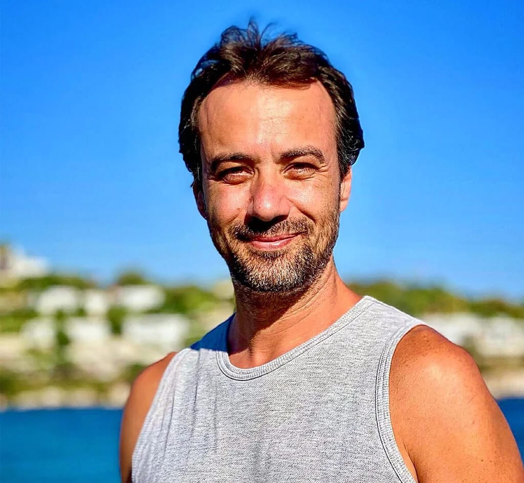 Devrim Nas - Oyuncu (54 yaşında) - Ana profil fotoğrafı ve resmi görsel