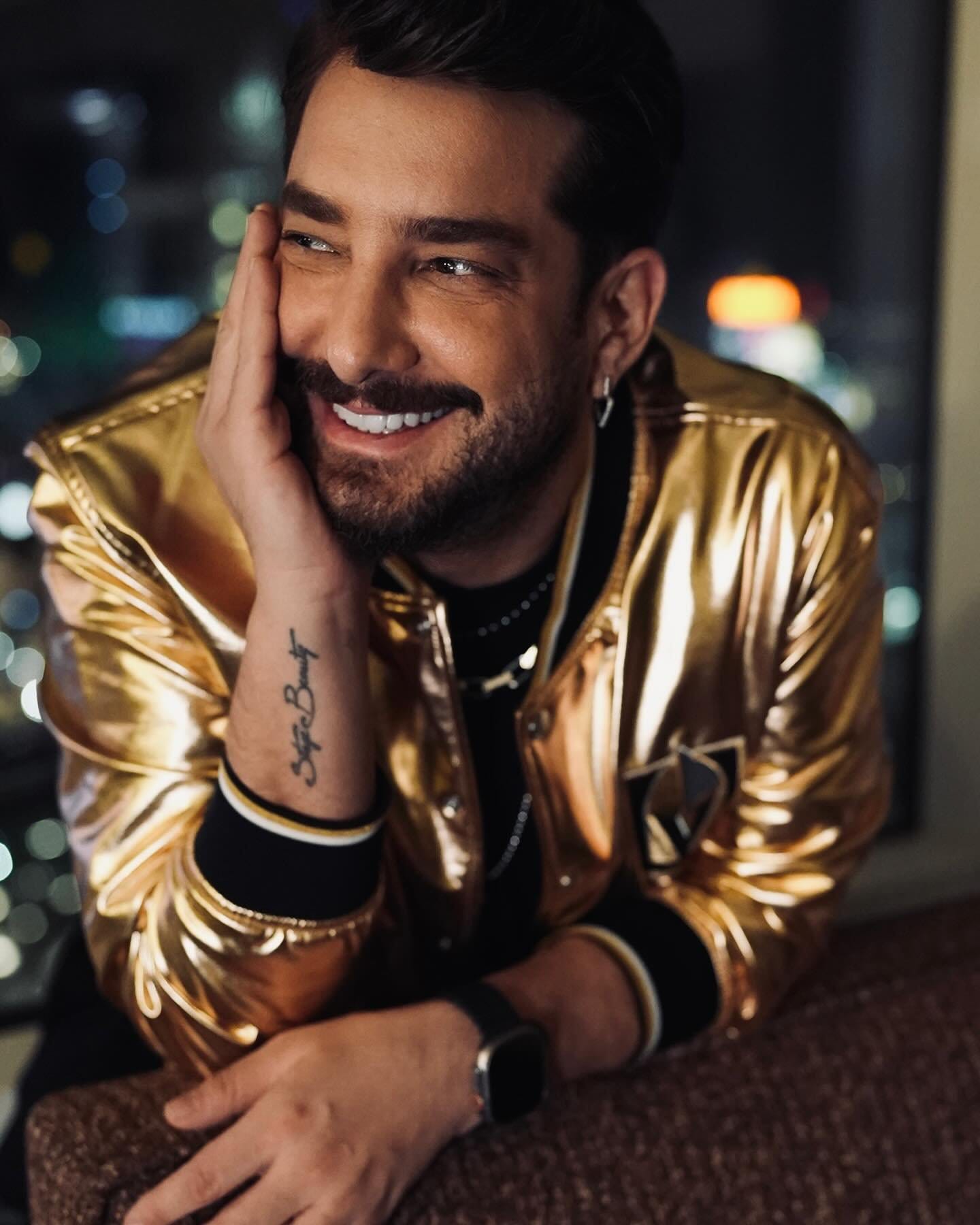 Enis Arıkan - Schauspieler (43 yaşında) - Ana profil fotoğrafı ve resmi görsel