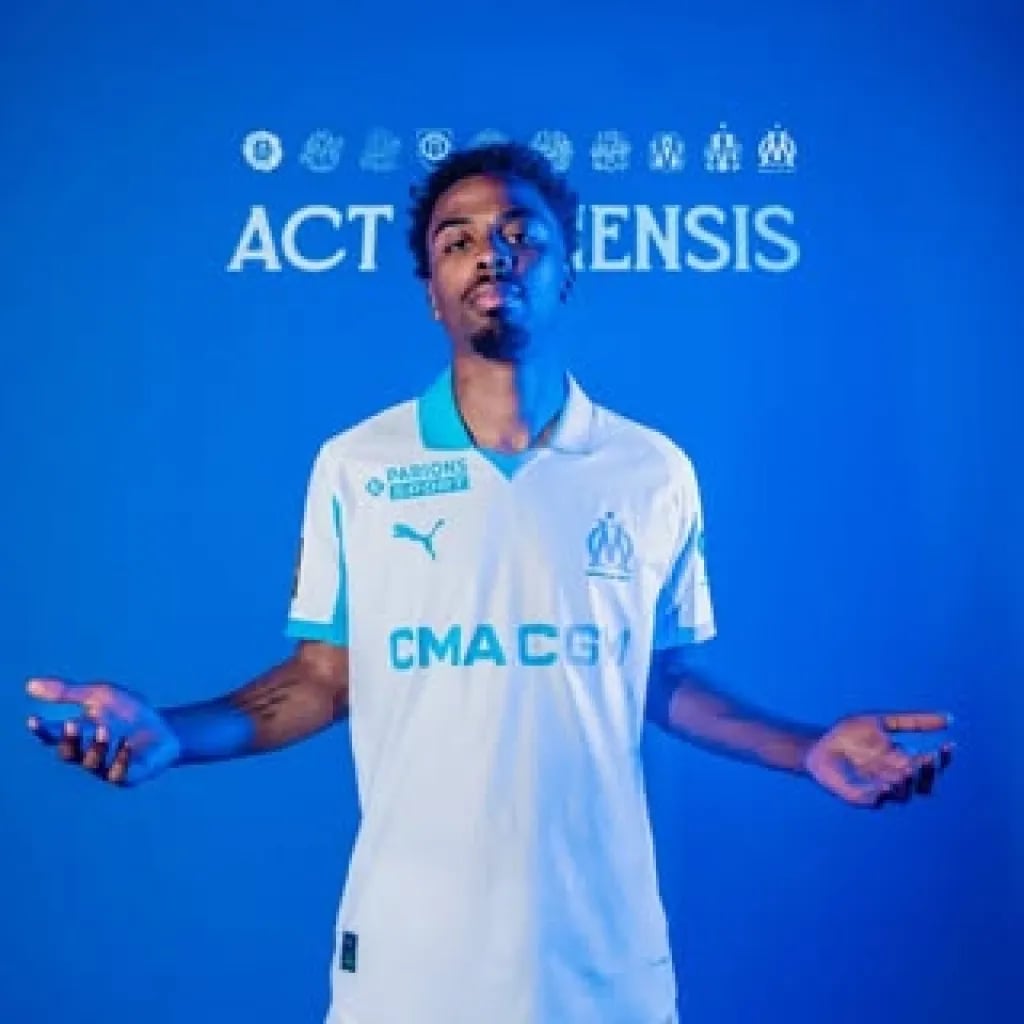 Angel Gomes - Futbolcu (26 yaşında) - Profil fotoğrafı ve resmi görsel