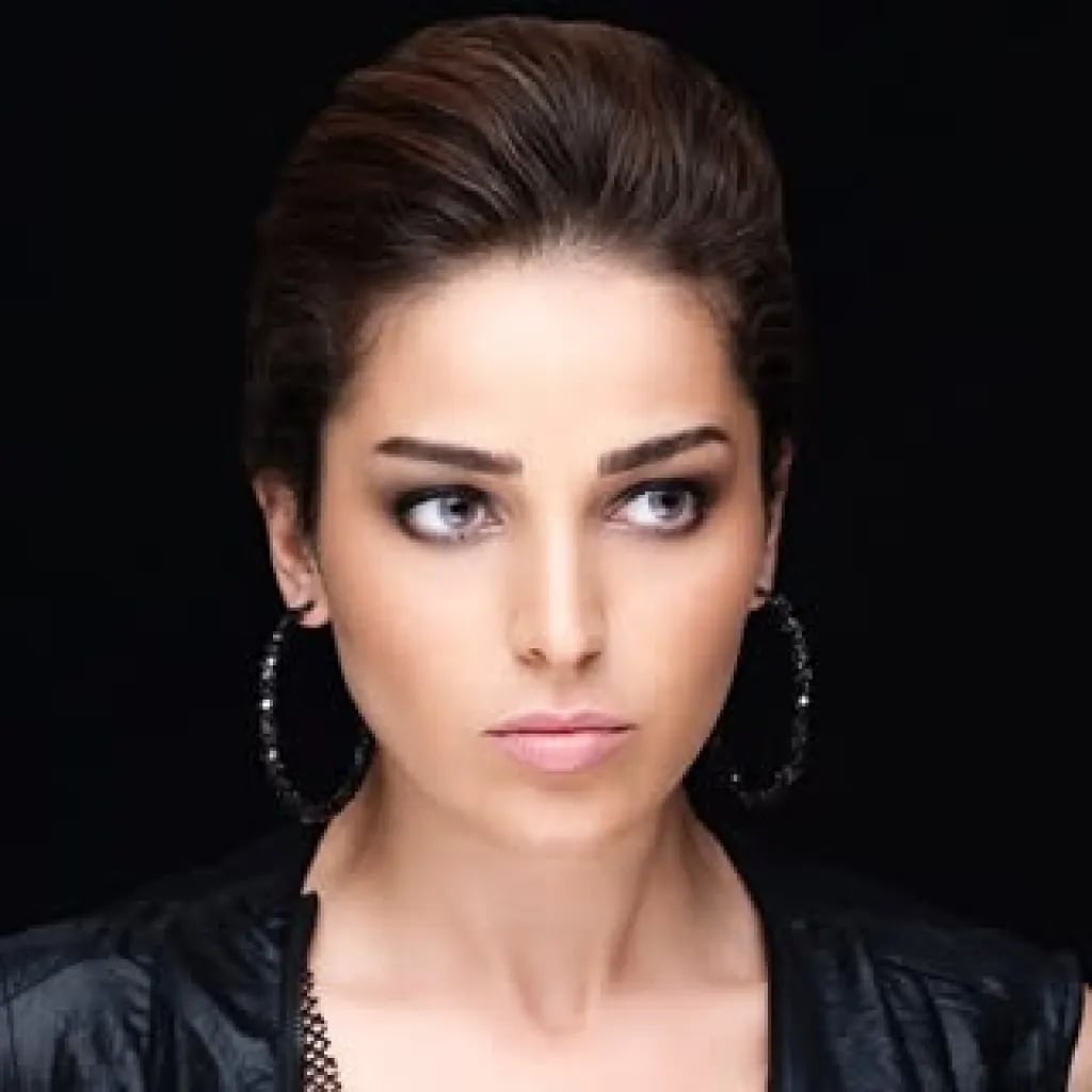 Aydan Kaya - Aktyor (42 yaşında) - Profil fotoğrafı ve resmi görsel