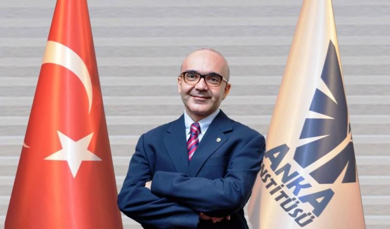 Hüseyin Barış Doster - Yazar (53 yaşında) - fotoğraf