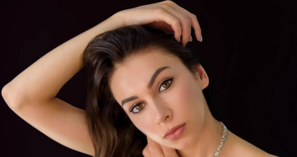 Buse Bedir - Oyuncu (29 yaşında) - Profil fotoğrafı ve resmi görsel