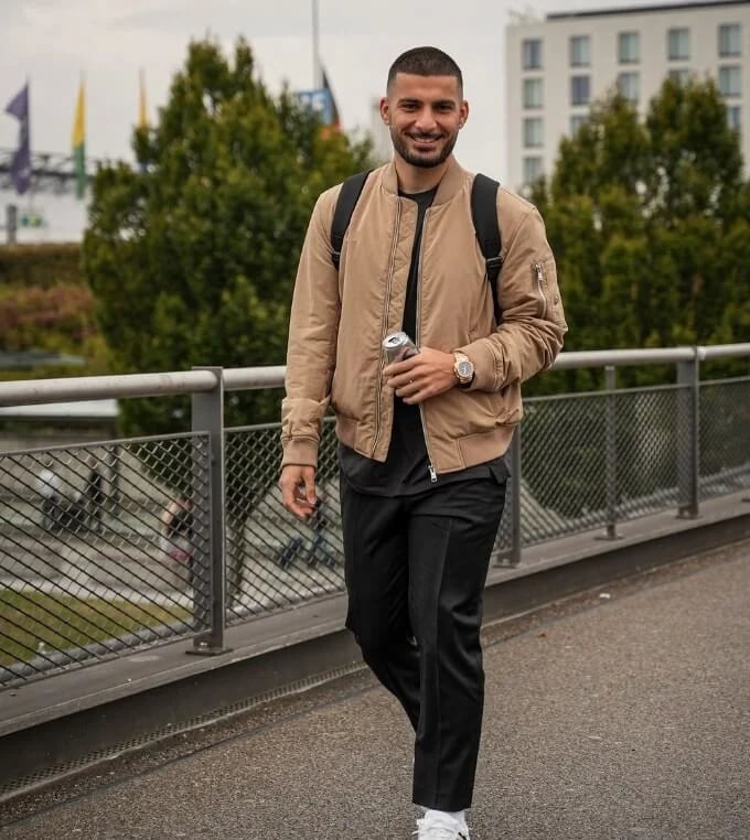 Deniz Undav - Fußballspieler - fotoğraf