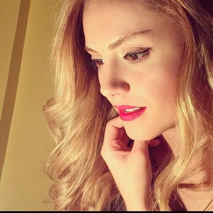 Duygu Kum - Schauspieler (39 alt.) - Profil fotoğrafı ve resmi görsel