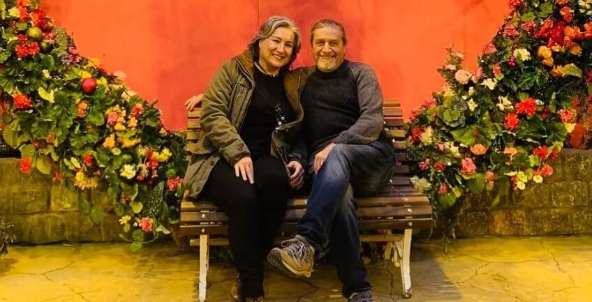 Efkan Şeşen - Şarkıcı (63 yaşında) - sosyal medya fotoğrafı