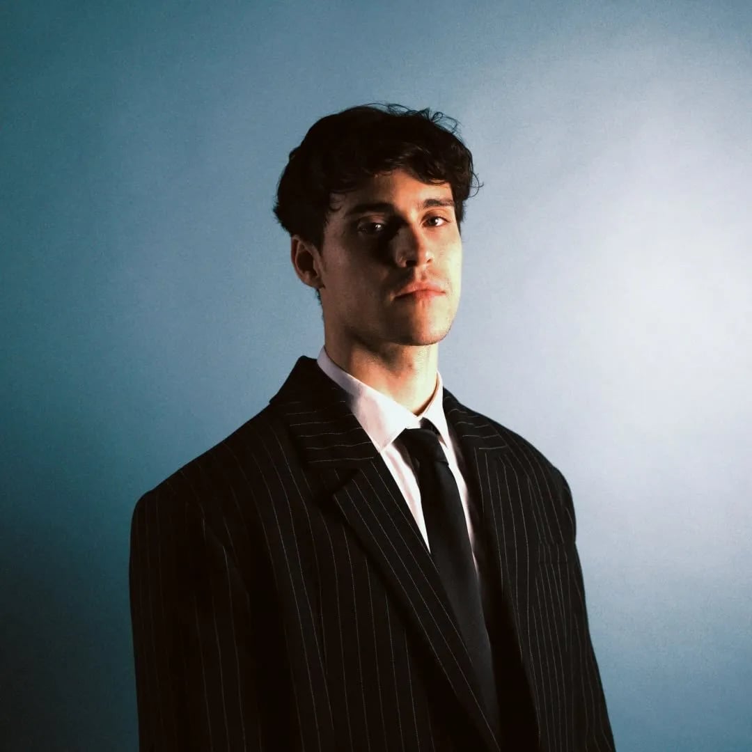 Ege Can Sal - Şarkıcı (27 yaşında) - Profil fotoğrafı ve resmi görsel