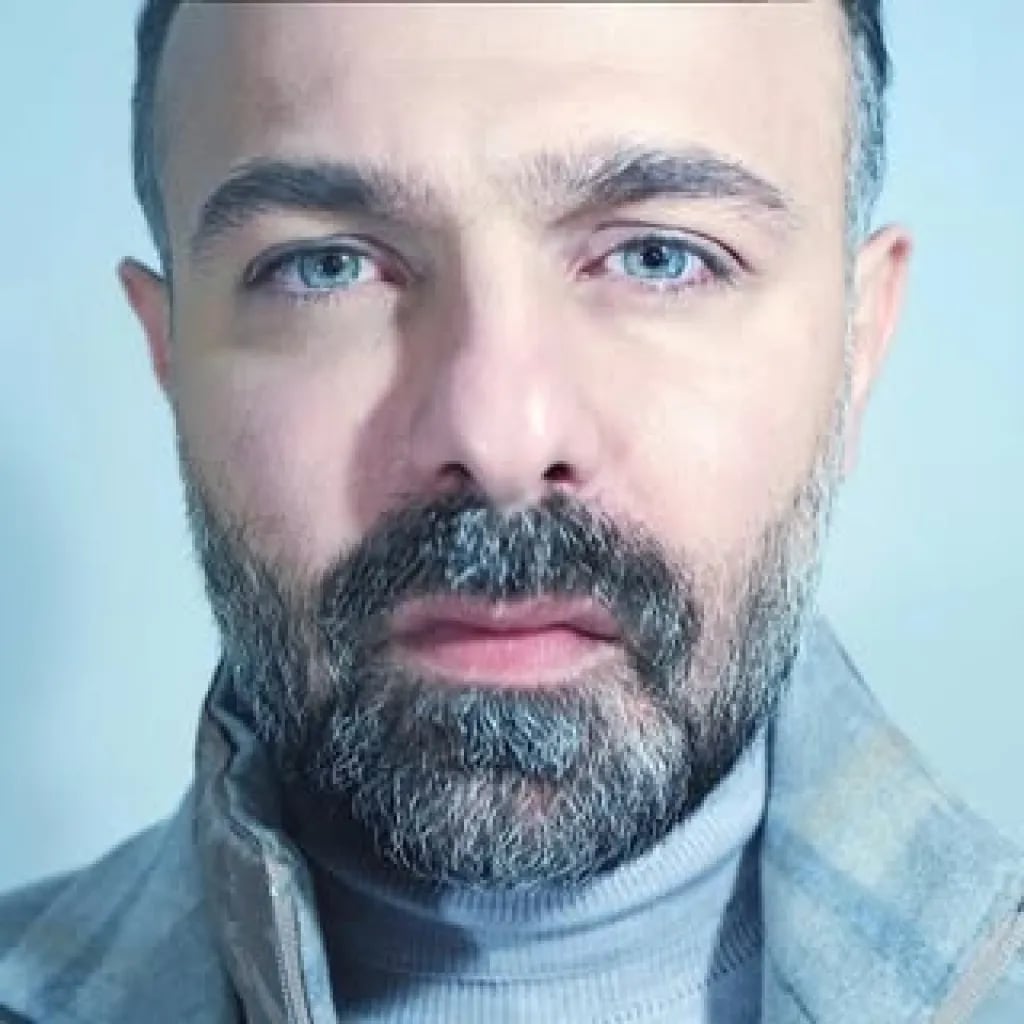 Erkan Avcı - Aktyor (44 yaşında) - Profil fotoğrafı ve resmi görsel