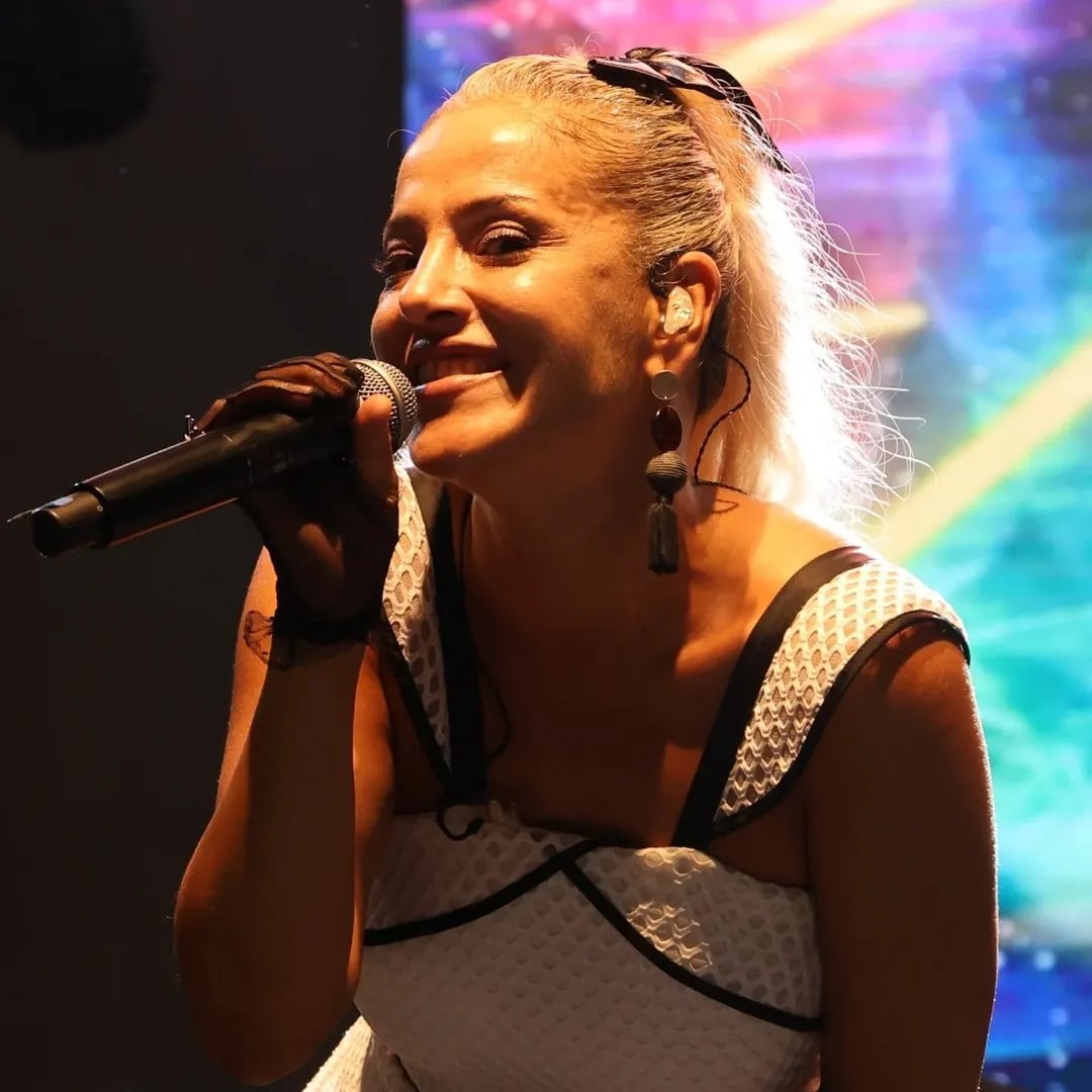 İnci Mercan - Şarkıcı (47 yaşında) - Profil fotoğrafı ve resmi görsel