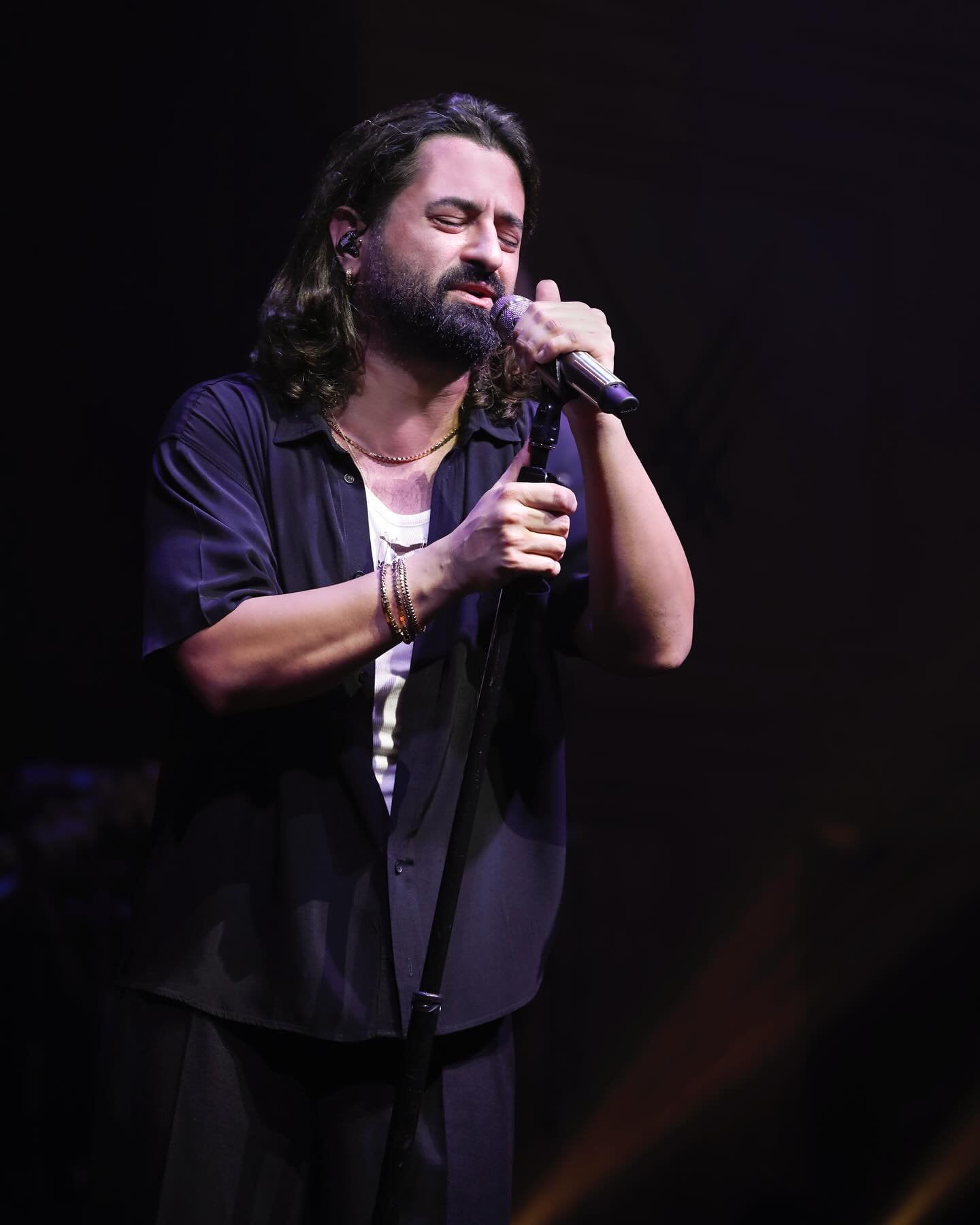 Koray Avcı - Şarkıcı (36 yaşında) - fotoğraf