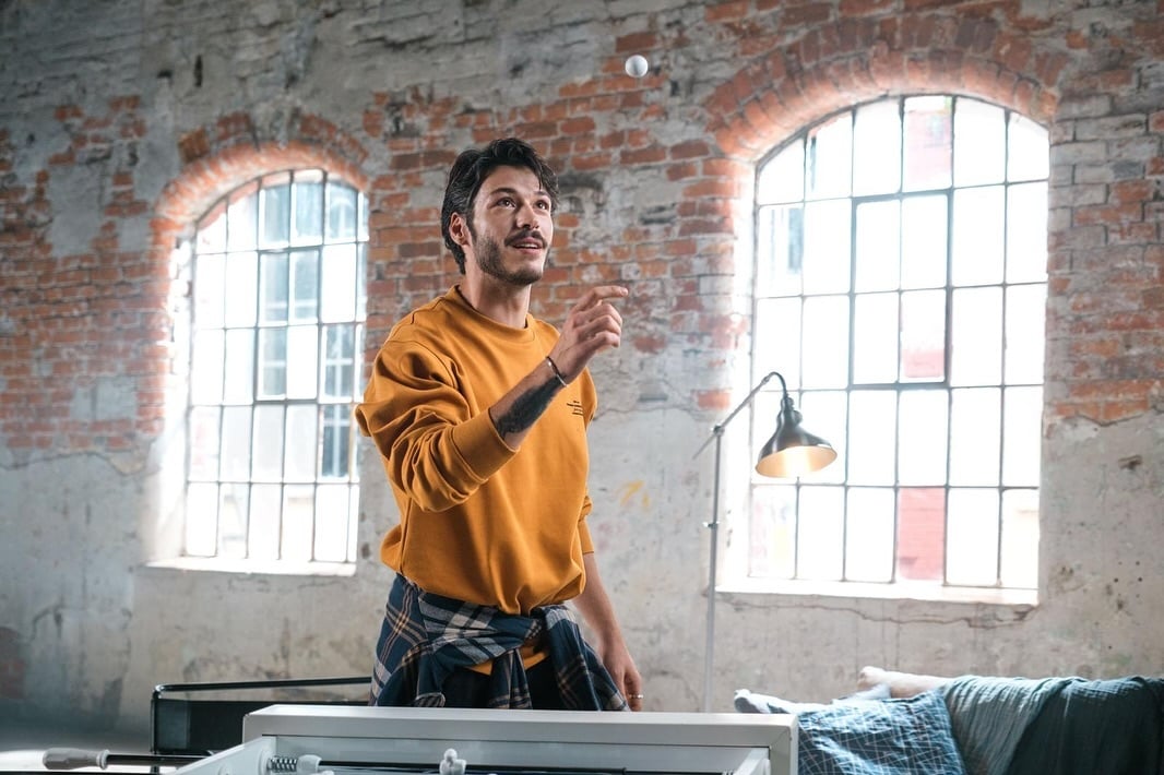 Kubilay Aka - Aktyor (31 yaşında) - günlük yaşam fotoğrafı