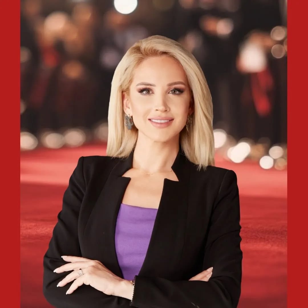 Meltem Acet - Gazeteci (44 yaşında) - Profil fotoğrafı ve resmi görsel