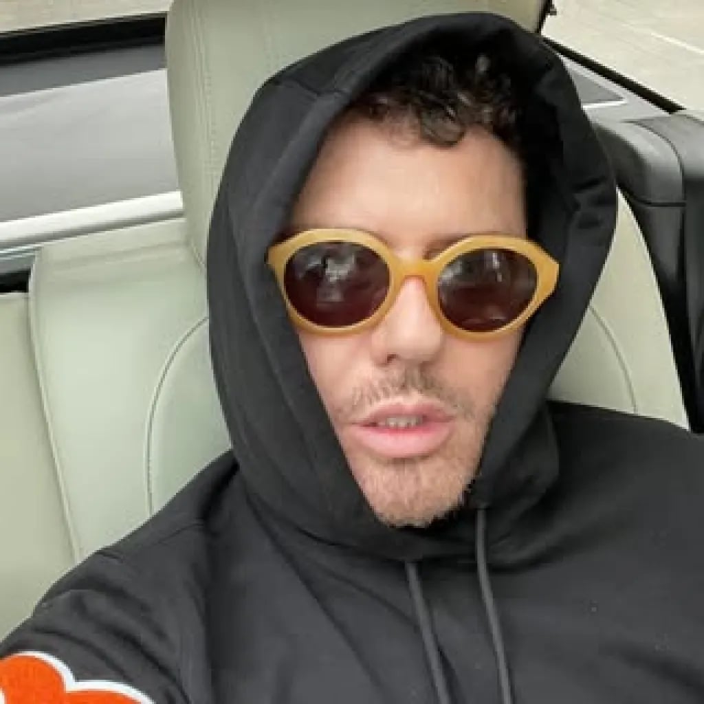 Mert Alaş - Fotoqraf (55 yaşında) - Profil fotoğrafı ve resmi görsel