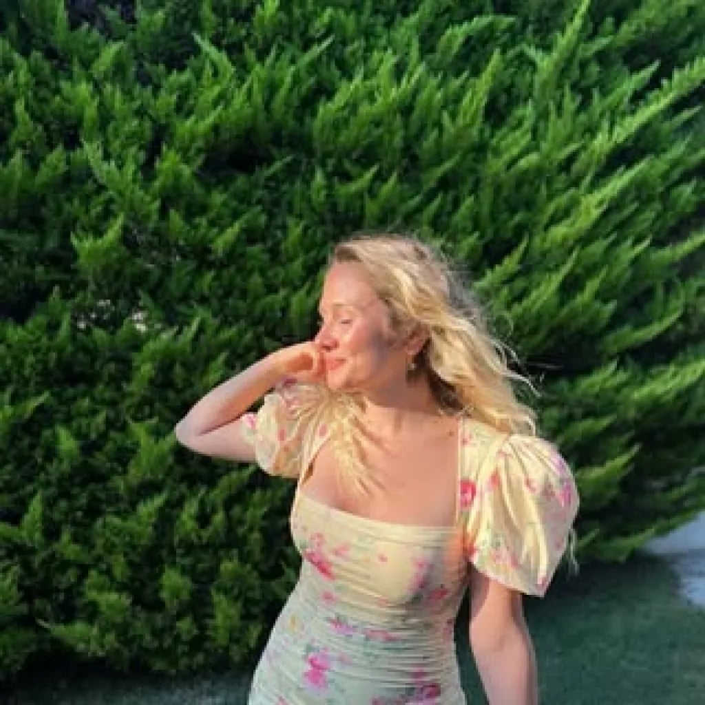 Nazlı Altaç - Influencer (37 yaşında) - Profil fotoğrafı ve resmi görsel