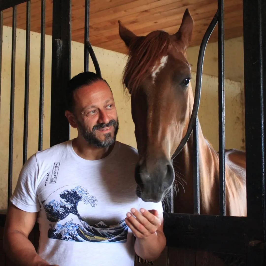 Nehar Eren - Idmanci (49 yaşında) - Profil fotoğrafı ve resmi görsel