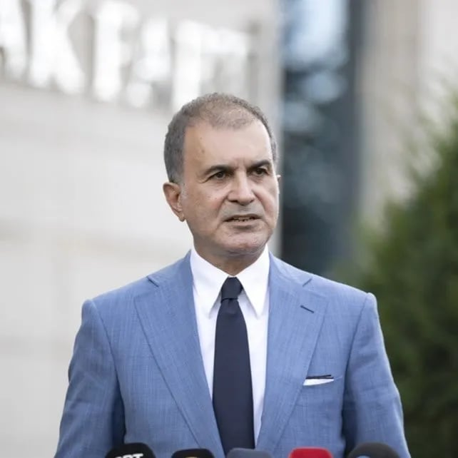 Ömer Çelik - Siyasetci (58 yaşında) - Profil fotoğrafı ve resmi görsel