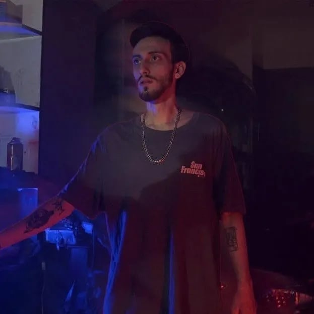 Onsra  - Muganni (28 yaşında) - Profil fotoğrafı ve resmi görsel