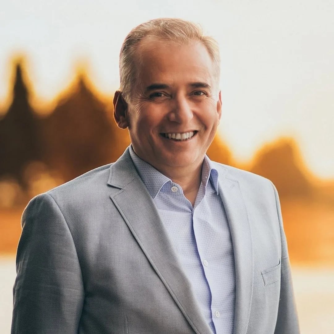 Osman Zolan - Siyasetci (62 yaşında) - Profil fotoğrafı ve resmi görsel