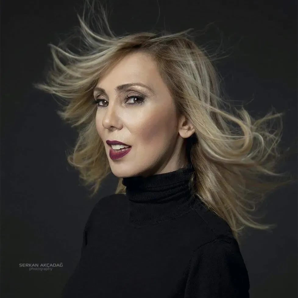 Sibel Gökçe - Aktyor (56 yaşında) - Profil fotoğrafı ve resmi görsel