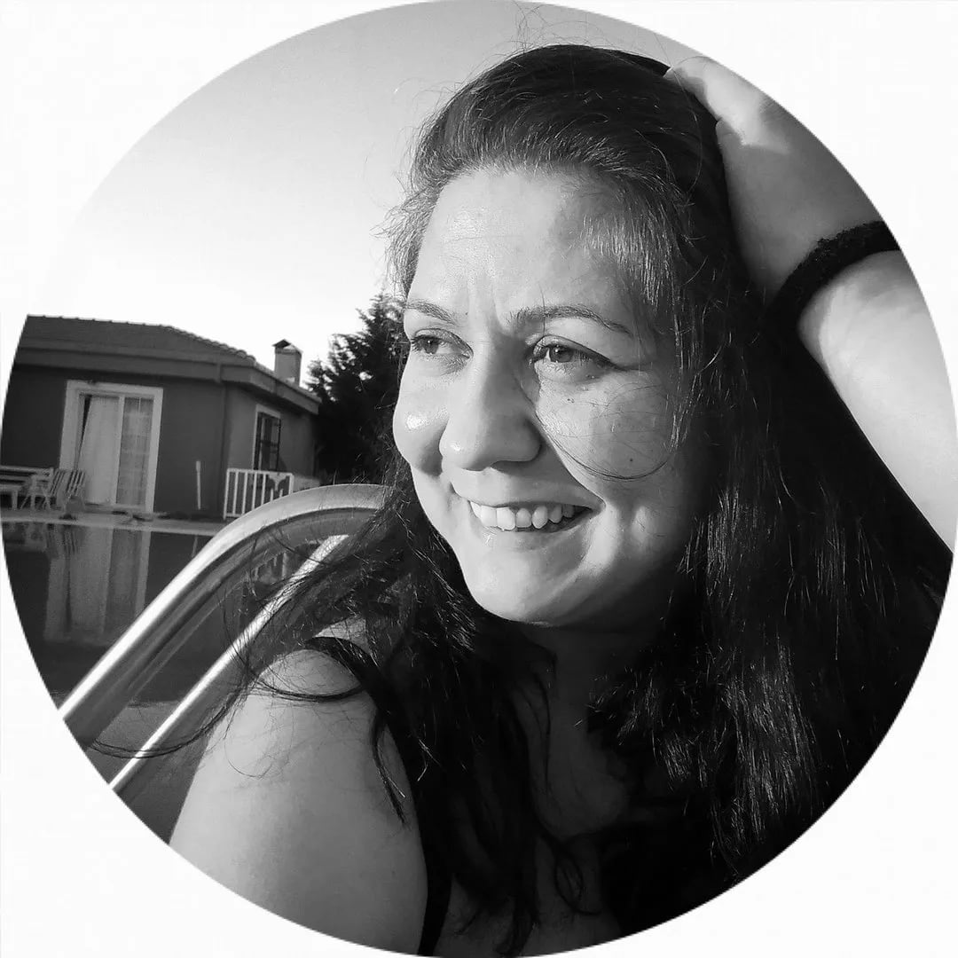 Şirin Öten - Aktyor (44 yaşında) - Profil fotoğrafı ve resmi görsel