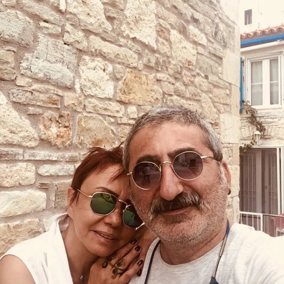 Tuna Orhan - Aktyor (60 yaşında) - Profil fotoğrafı ve resmi görsel