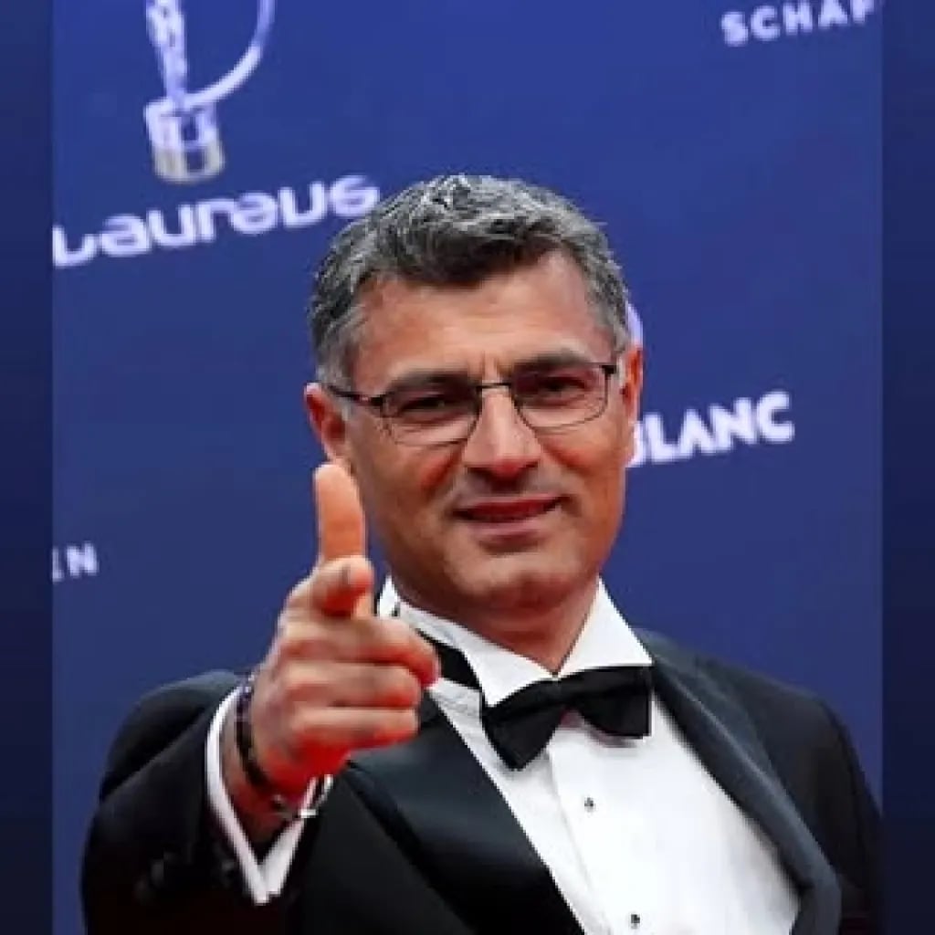 Yusuf Dikeç - Idmanci (53 yaşında) - Profil fotoğrafı ve resmi görsel