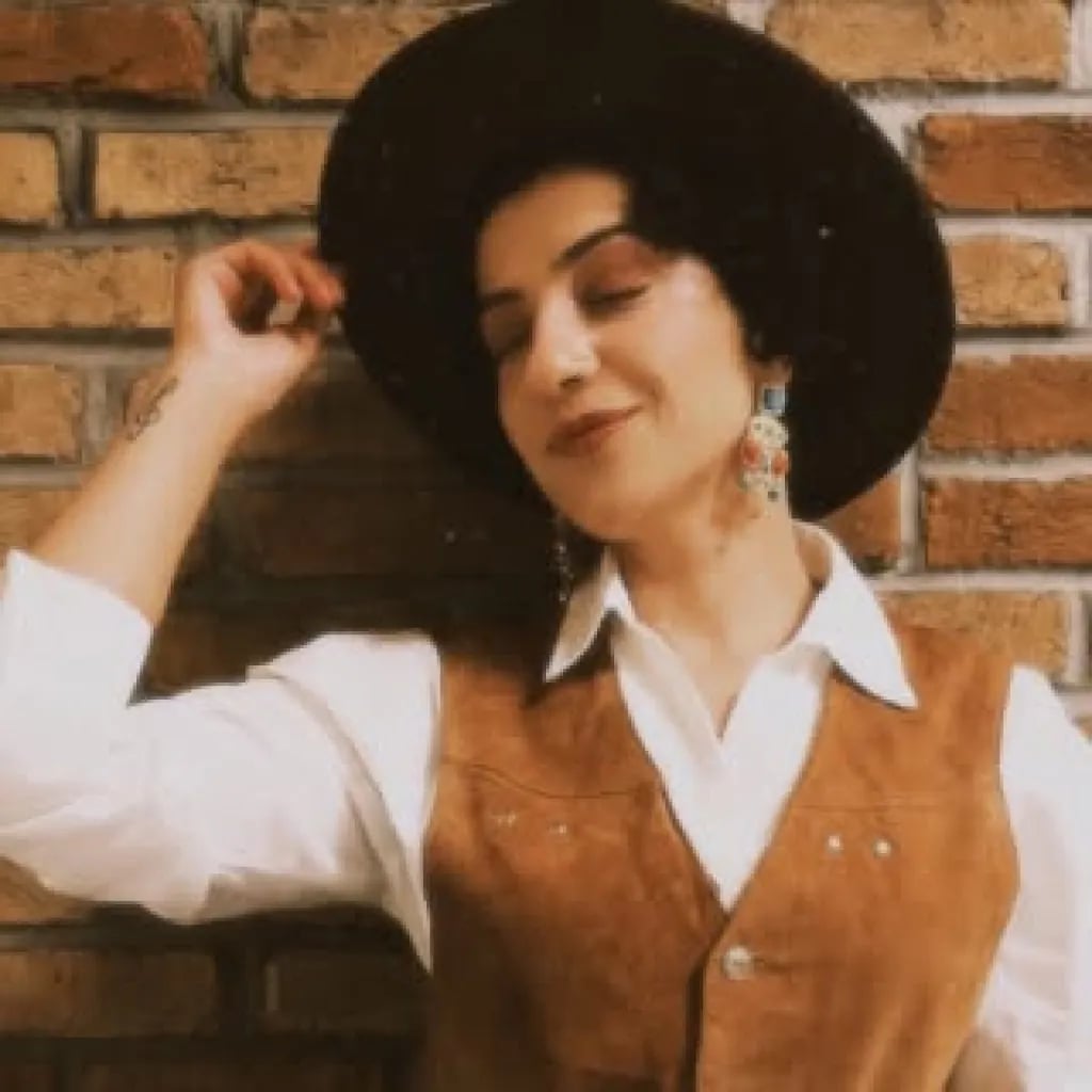 Zozan Bütün - Şarkıcı - Profil fotoğrafı ve resmi görsel