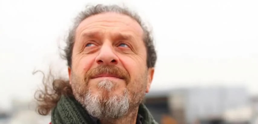 Efkan Şeşen - Şarkıcı (63 yaşında) - Ana profil fotoğrafı ve resmi görsel