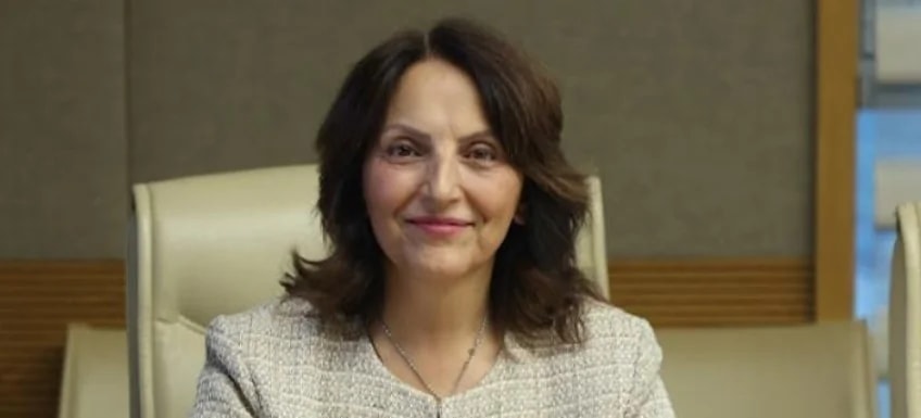 Aliye Timisi Ersever - Siyasetci (63 yaşında) - Ana profil fotoğrafı ve resmi görsel